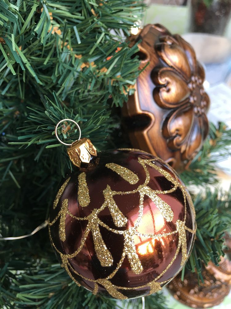 Decorações castanhas (Natal)