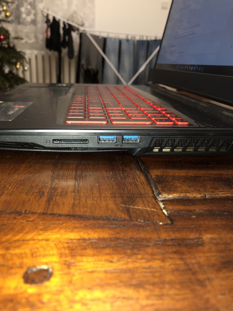 Laptop msi gl759sc