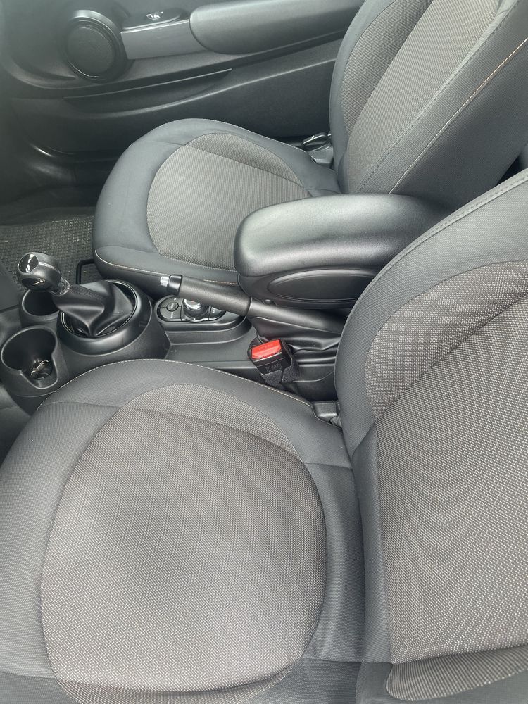 Mini one dissel cor preto de 2014