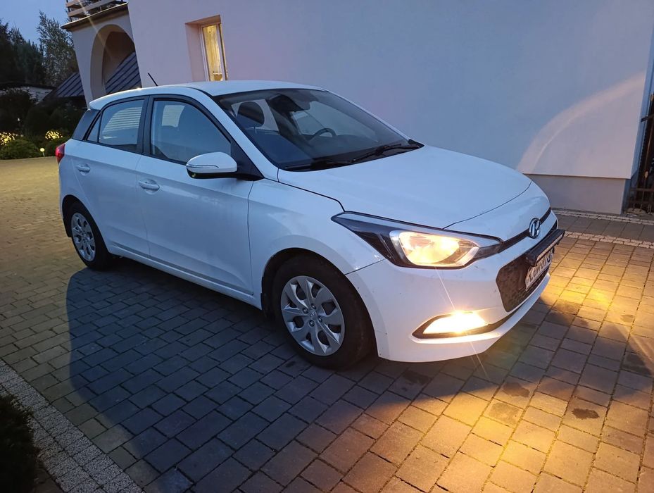 Hyundai i20 Hyundai i20 benzyna 1,3 2018r Opłacony PL Czujniki parkowania