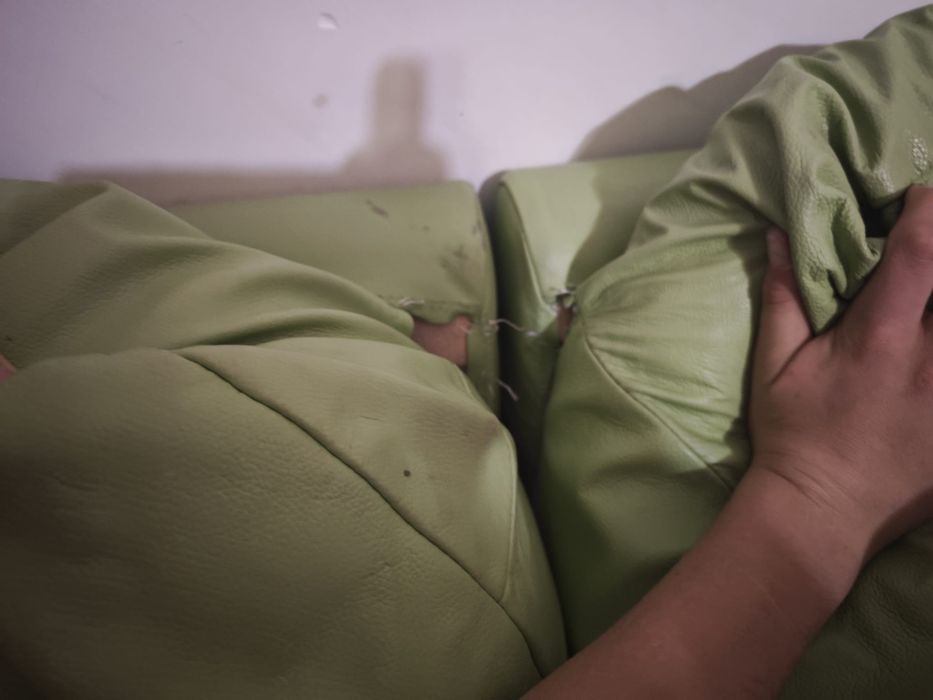 Narożnik sofa zielona skóra syntetyczna