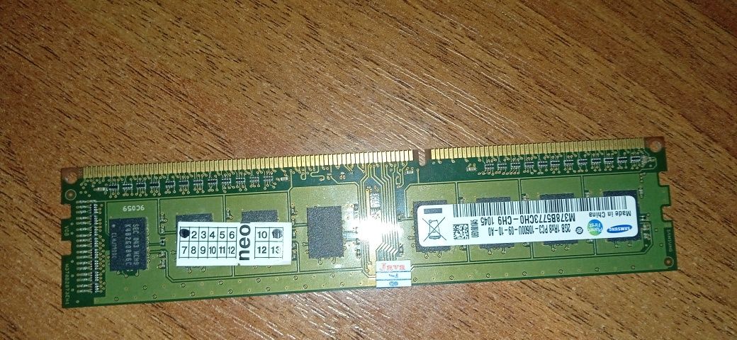 Оперативна пам'ять ddr3 2GB