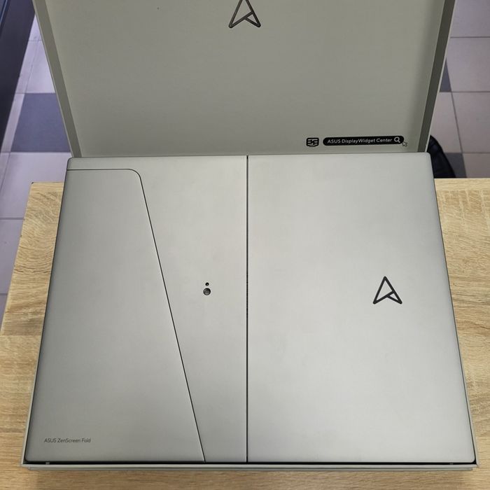 Портативний монітор ASUS ZenScreen Fold OLED MQ17QH 17,3" QHD Новий!