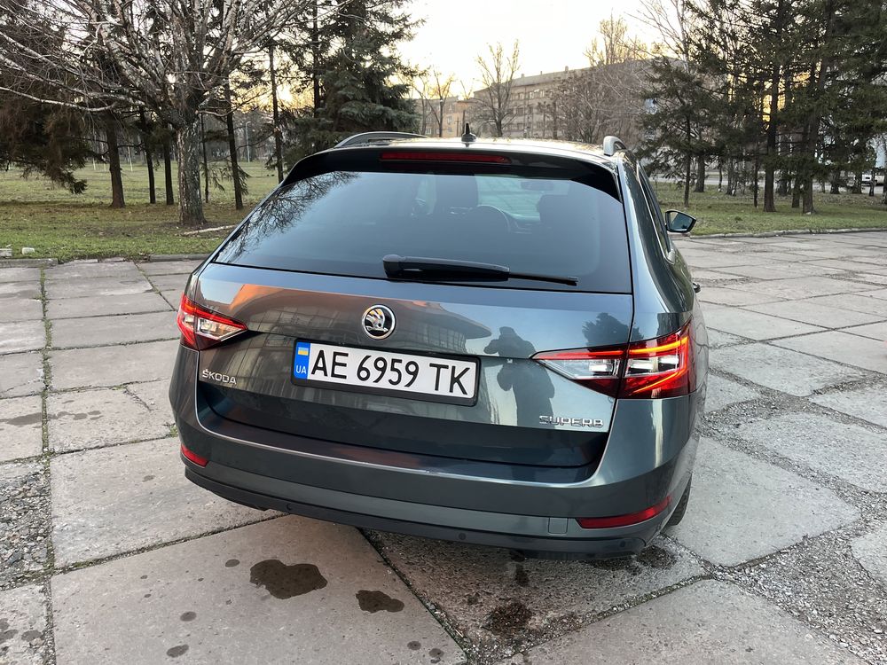 Skoda Superb 2016 2.0 TDI (190к.с) Срочная продажа