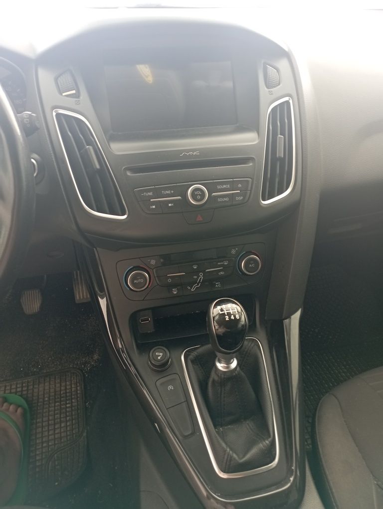 Ford focus 1.0 ecoboost 125 CV titanium