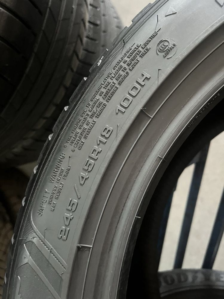 245/45/18 R18 Goodyear UltraGrip Perfomance + 4шт зима