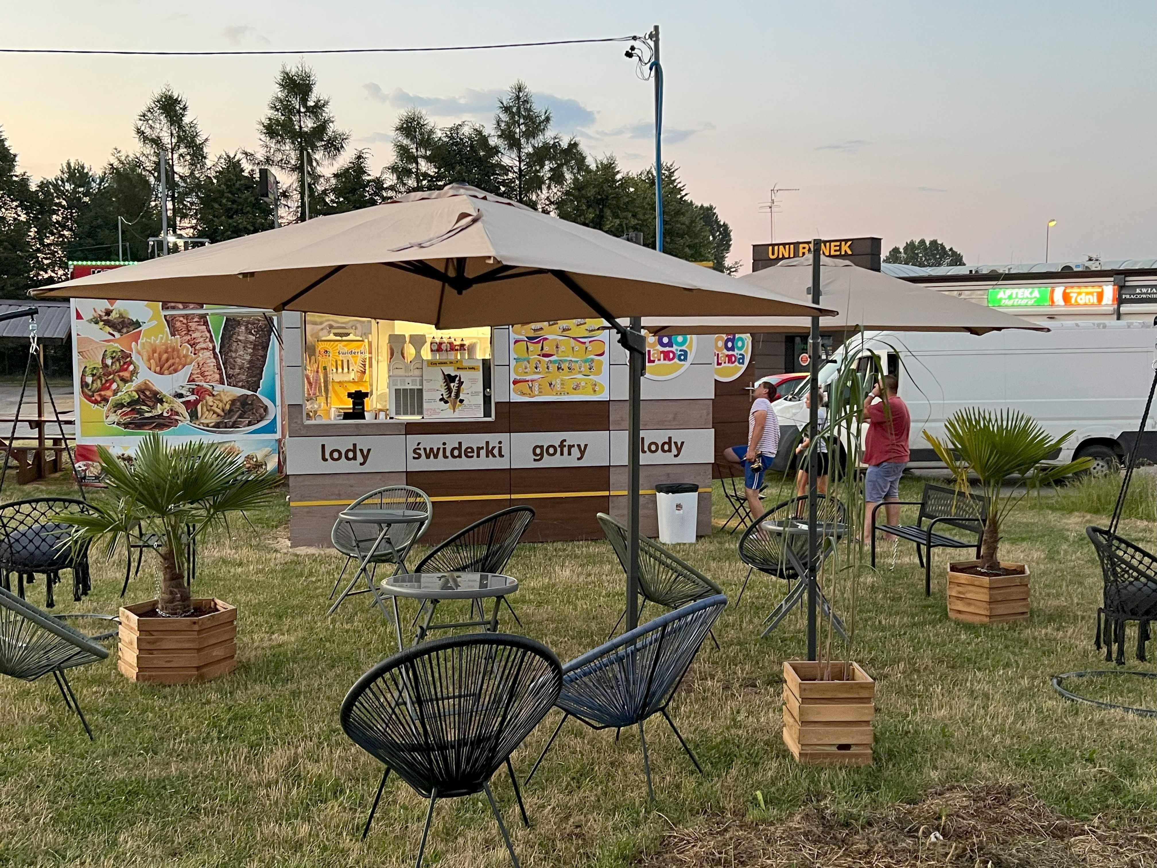 Przyczepa gastronomiczna(lodziarnia)wyposażoną+miejsce w Aleksandrowie