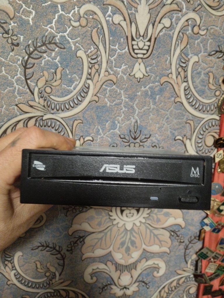 Оптичний привід Asus DVD±R/RW