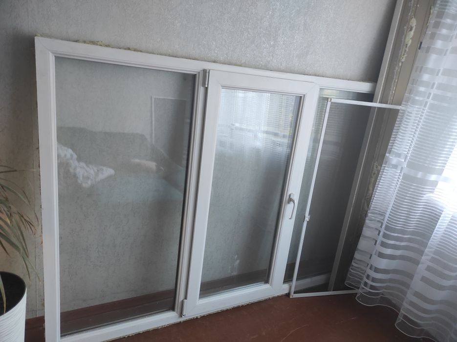 Пластикове вікно Б/У