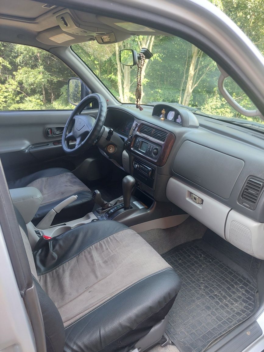 Mitsubishi Pajero Sport