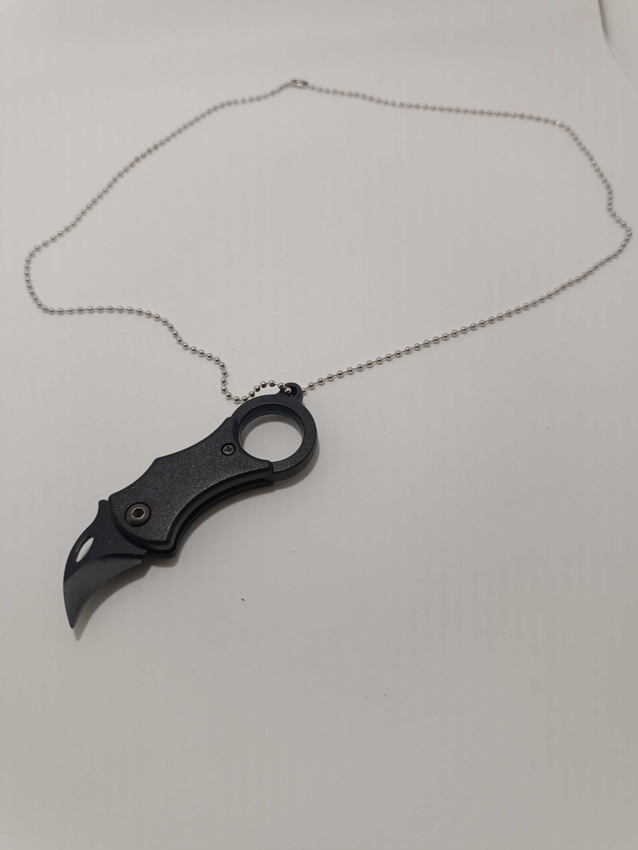 Mini nóż Cleaver 9,8 cm z łańcuszkiem – składany EDC