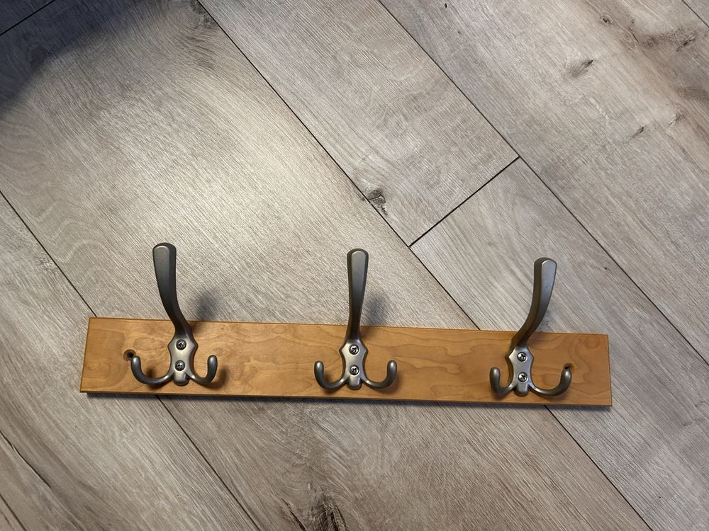 Wieszak scienny 50 cm