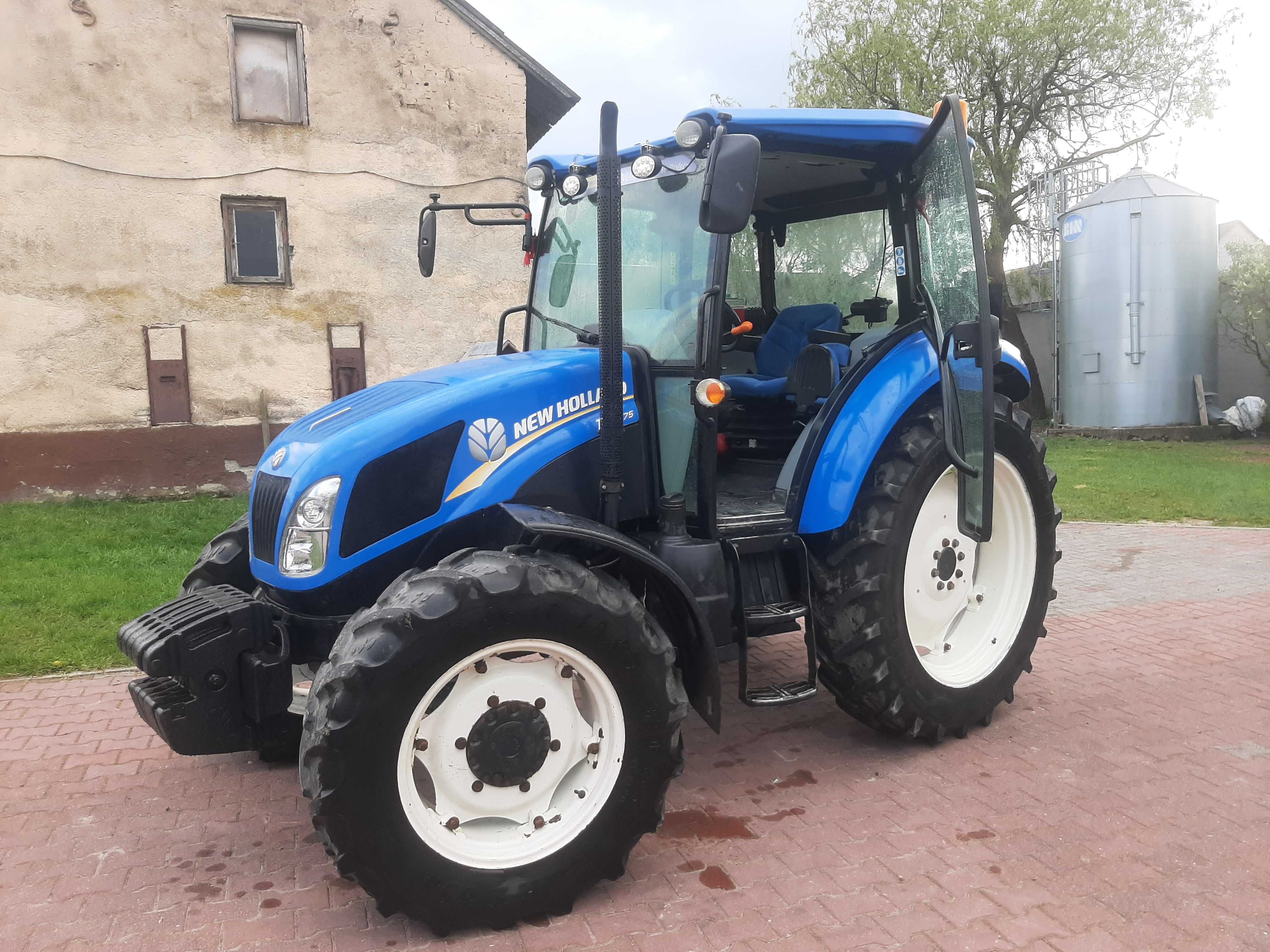 Sprzedam ciągnik od rolnika New Holland TD5.75   z 2014 roku