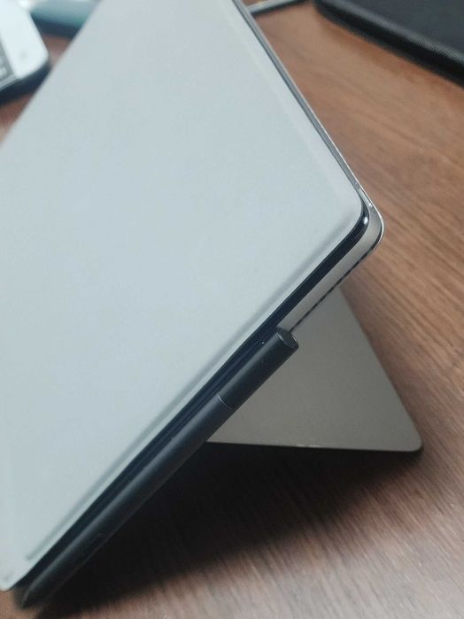 Планшет\ПК DELL Latitude 7210 2-in-1 i5/8GB/256GB SSD + Dell Pen