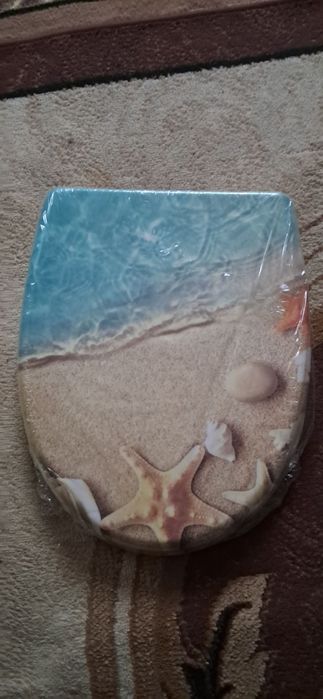 Nowa deska toaletowa