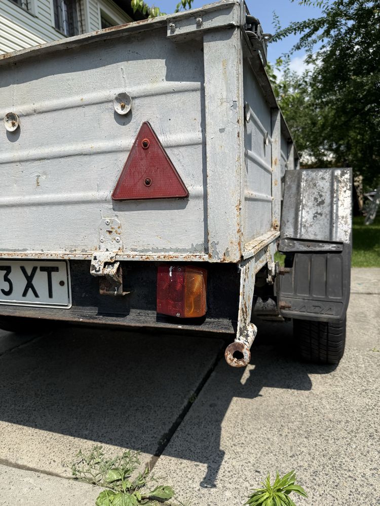 Причіп легковий КРД