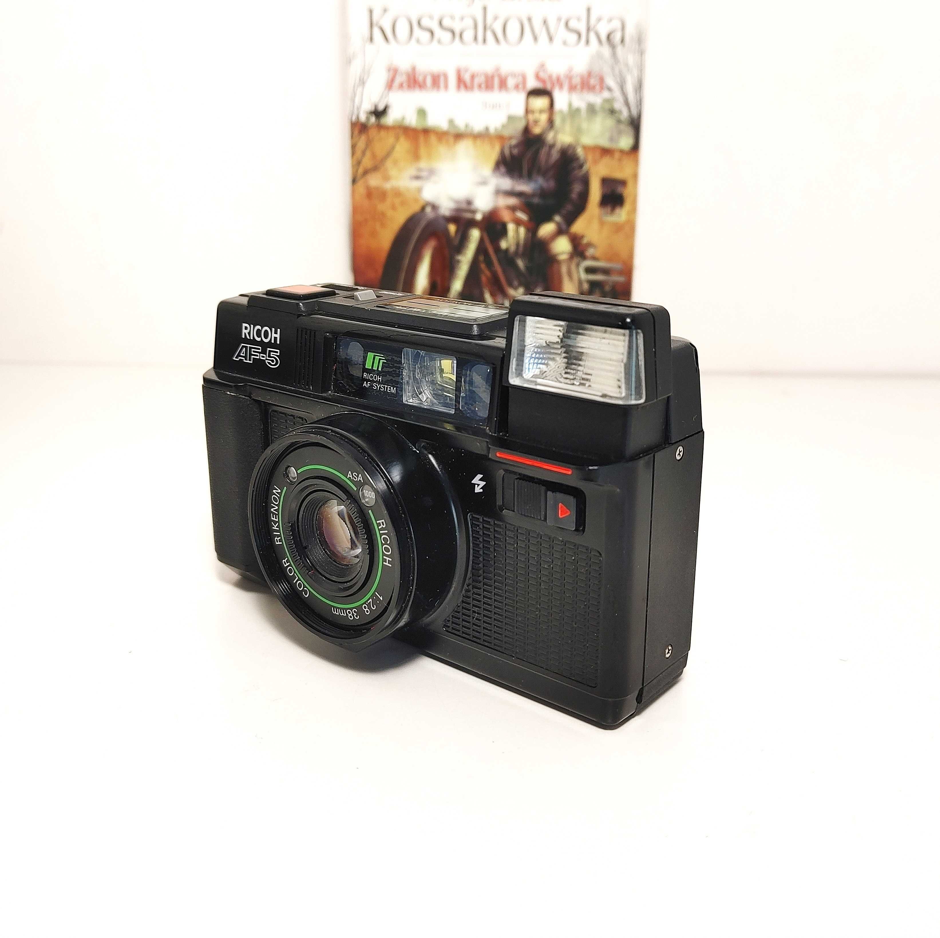 Kompaktowy aparat fotograficzny z 1985 r  RICOH AF 5 po Serwisie ŁADNY