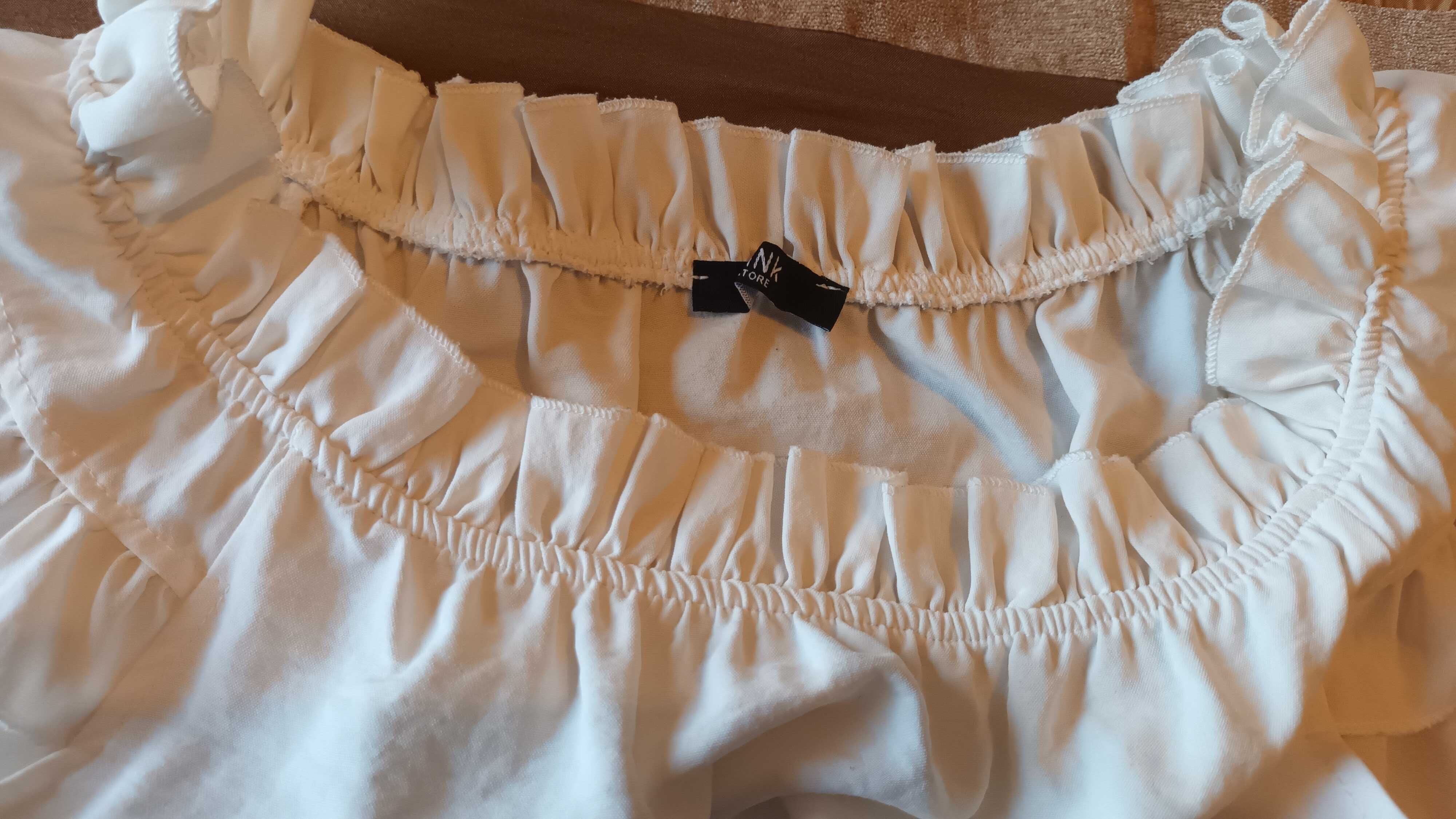 Blusa de manga curta em branco