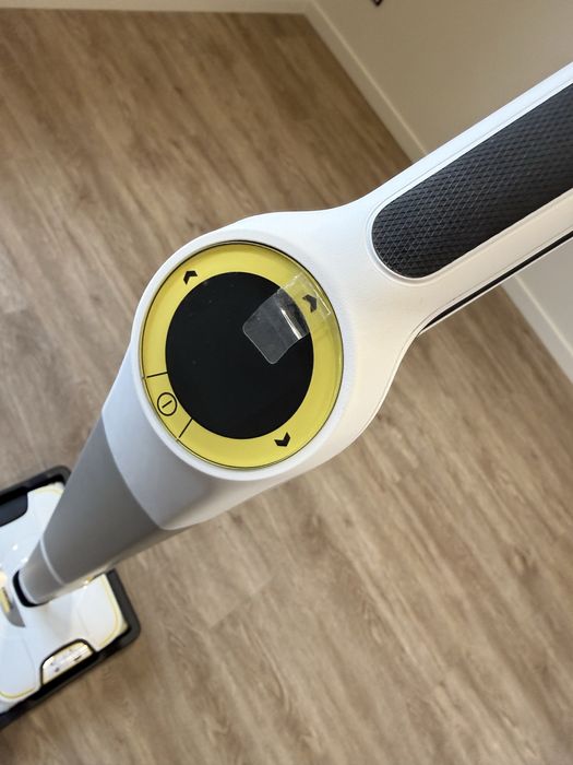 Продам Karcher FC8 Smart Signature Line (електрошвабра)