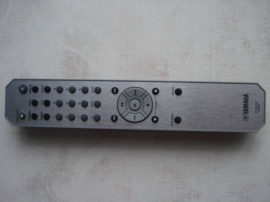 CD-програвач "Yamaha" CD-S303
