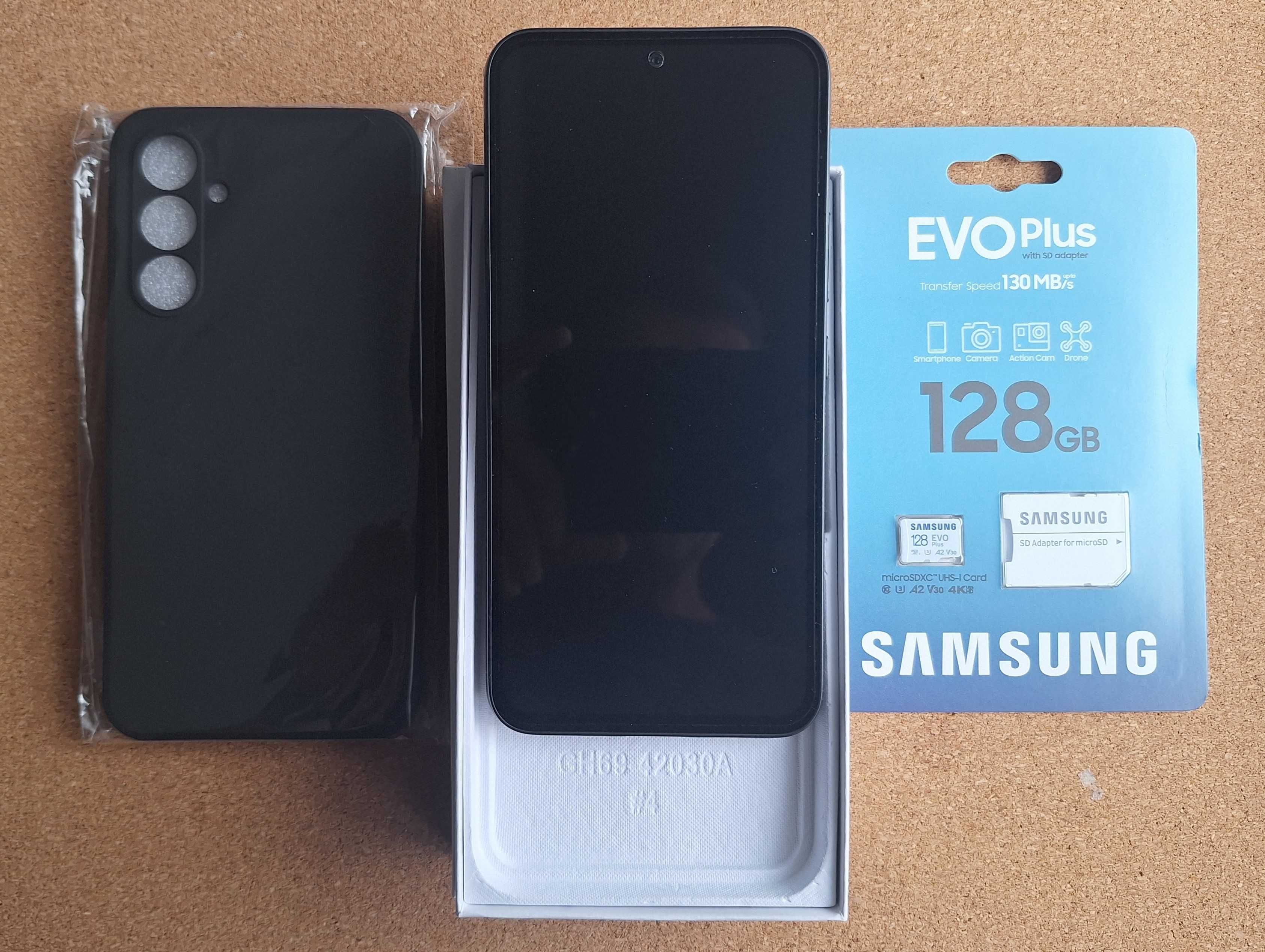 Samsung Galaxy A54 5G 8/128 Dual sim + karta 128 + etui + folia