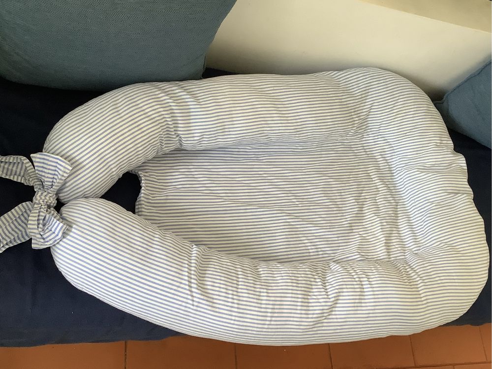 Proteção para deitar o bebé