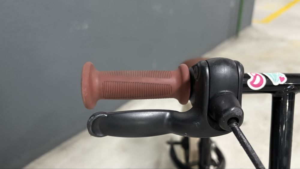 Bicicleta de equilibrio infantil
