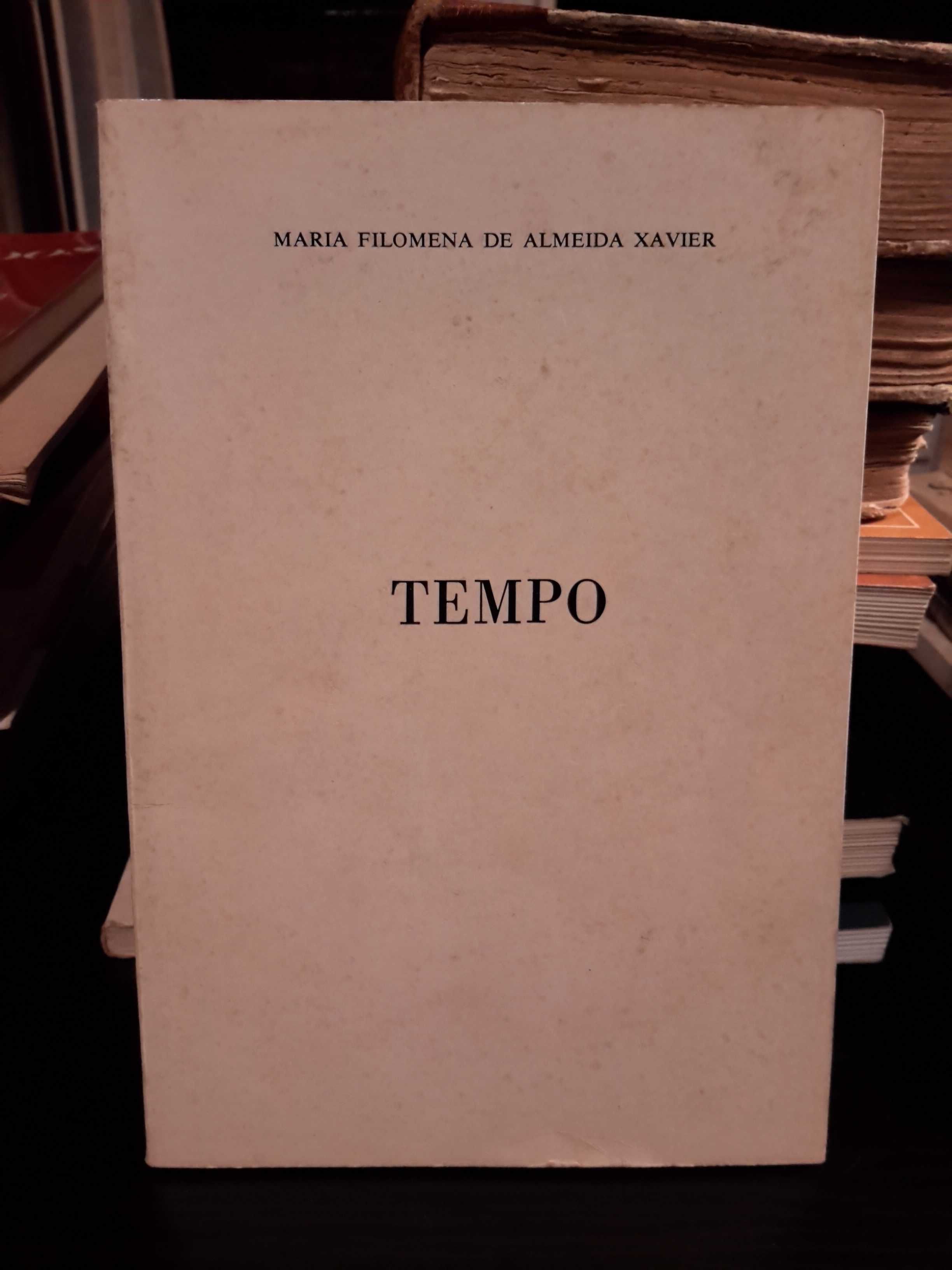 Maria Filomena de Almeida Xavier - Tempo (poesia)