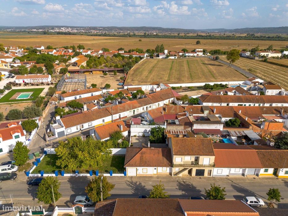 Moradia T3 na Azinhaga do Ribatejo