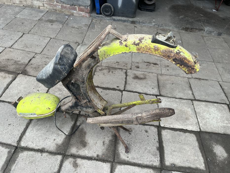 Rama komar 3 stan dobry