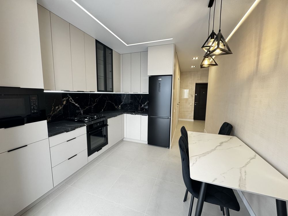 Постанови, 2кім в центрі, вул.Довга, 60м2