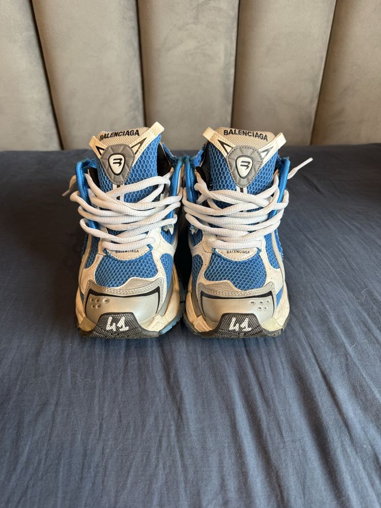 Balenciaga runner