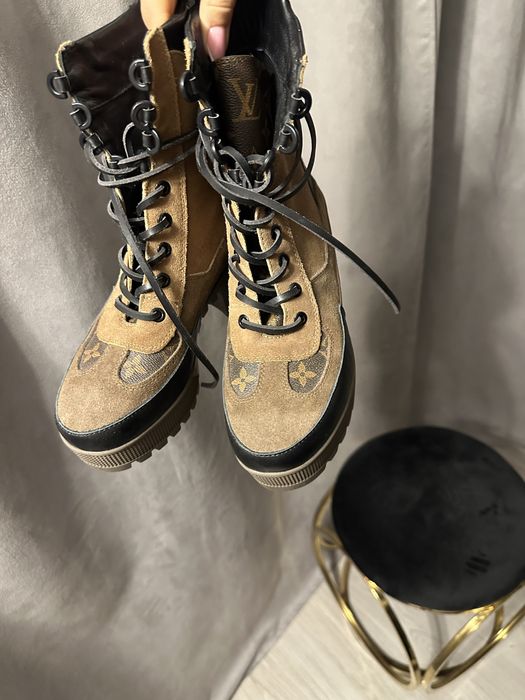 Botki trapery  Louis Vuitton Laureate Desertboots