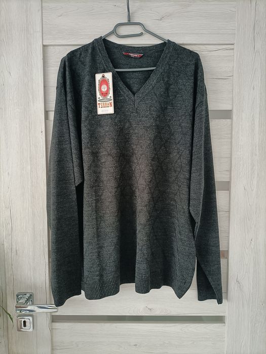 Nowy męski sweter jesienny na jesień ciepły zimę  3XL  elegancki na co