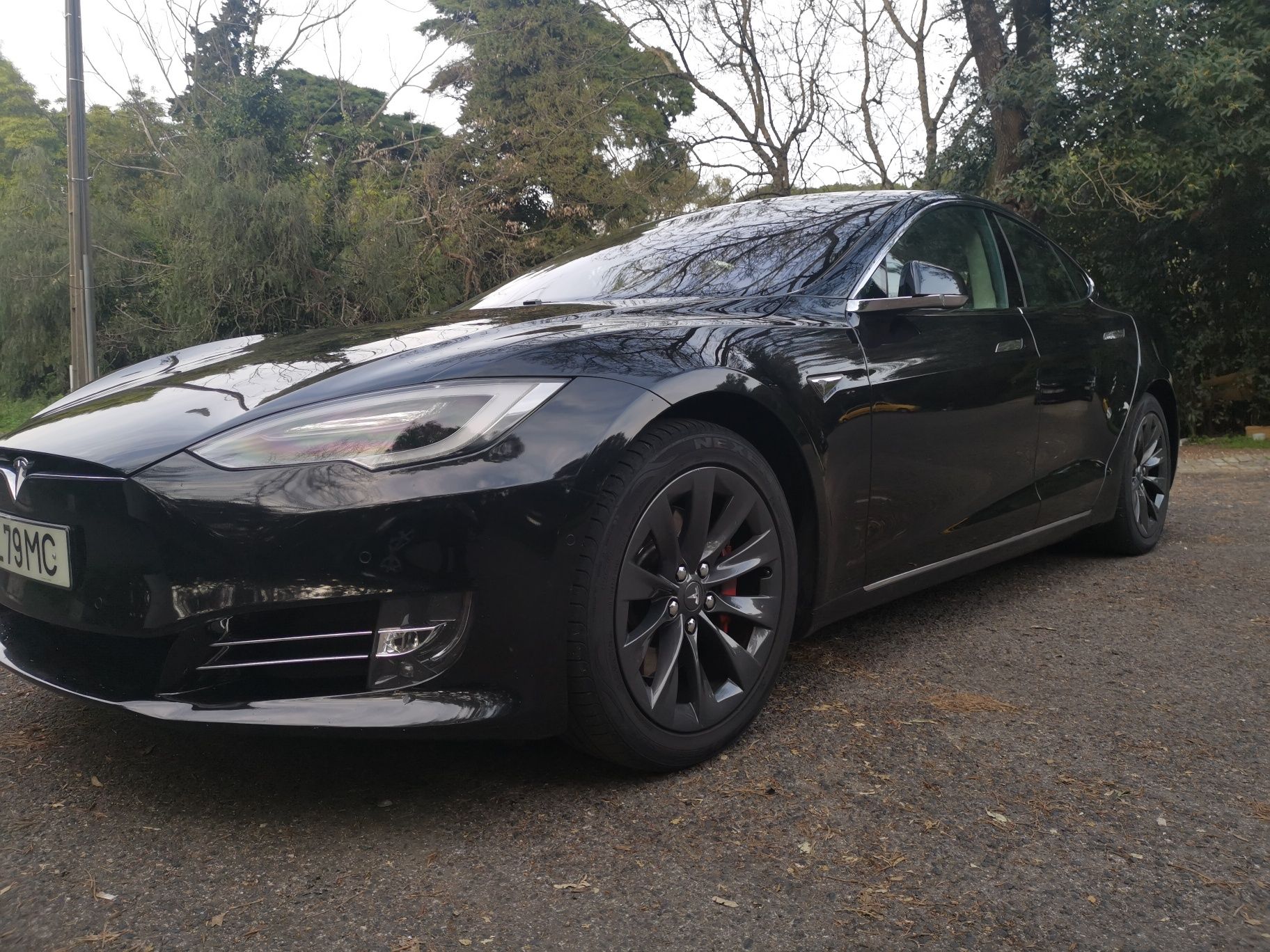 Tesla Model S 75 Carregamentos gratuitos vitalícios