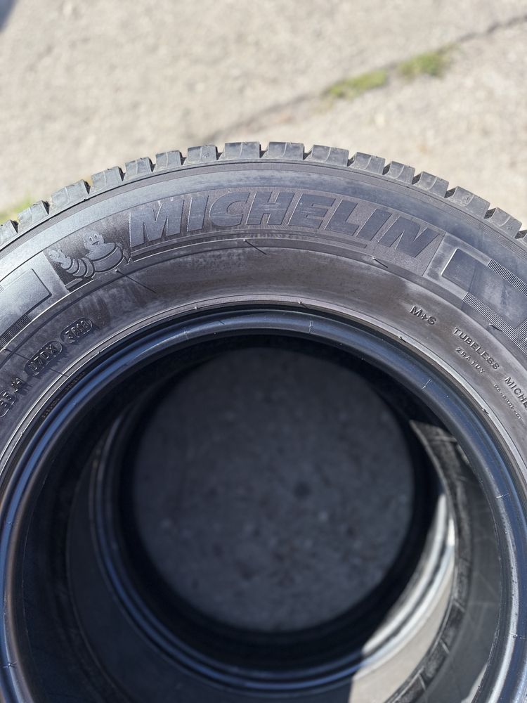 Opony Michelin 225/75r16CP 116Q Agilis Camping - 2szt wielosezonowe