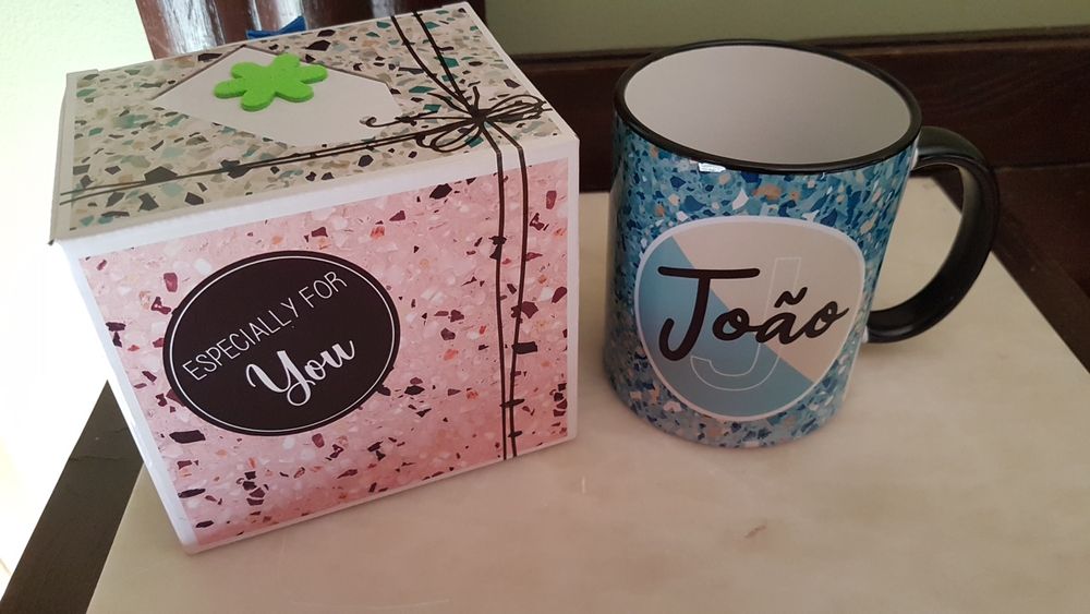 Canecas personalizadas nome João e Luis