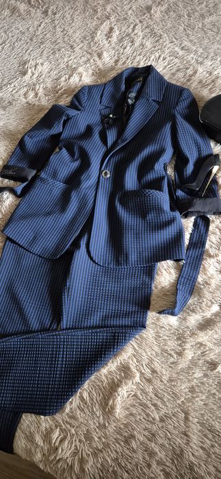 Костюм брючний жіночій