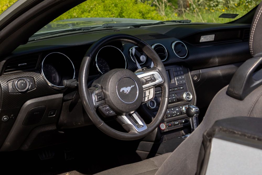 Wynajem aut wypożyczalnia Mustang 3.7 V6 cabrio PROMOCJA 30dni 4990!