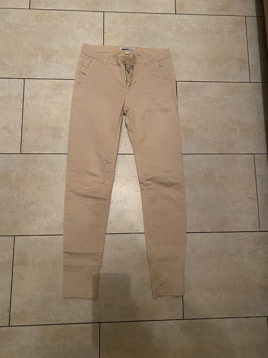 Spodnie Pull&Bear r.34