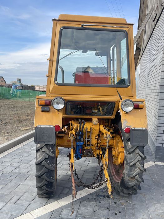 Продам трактор т25