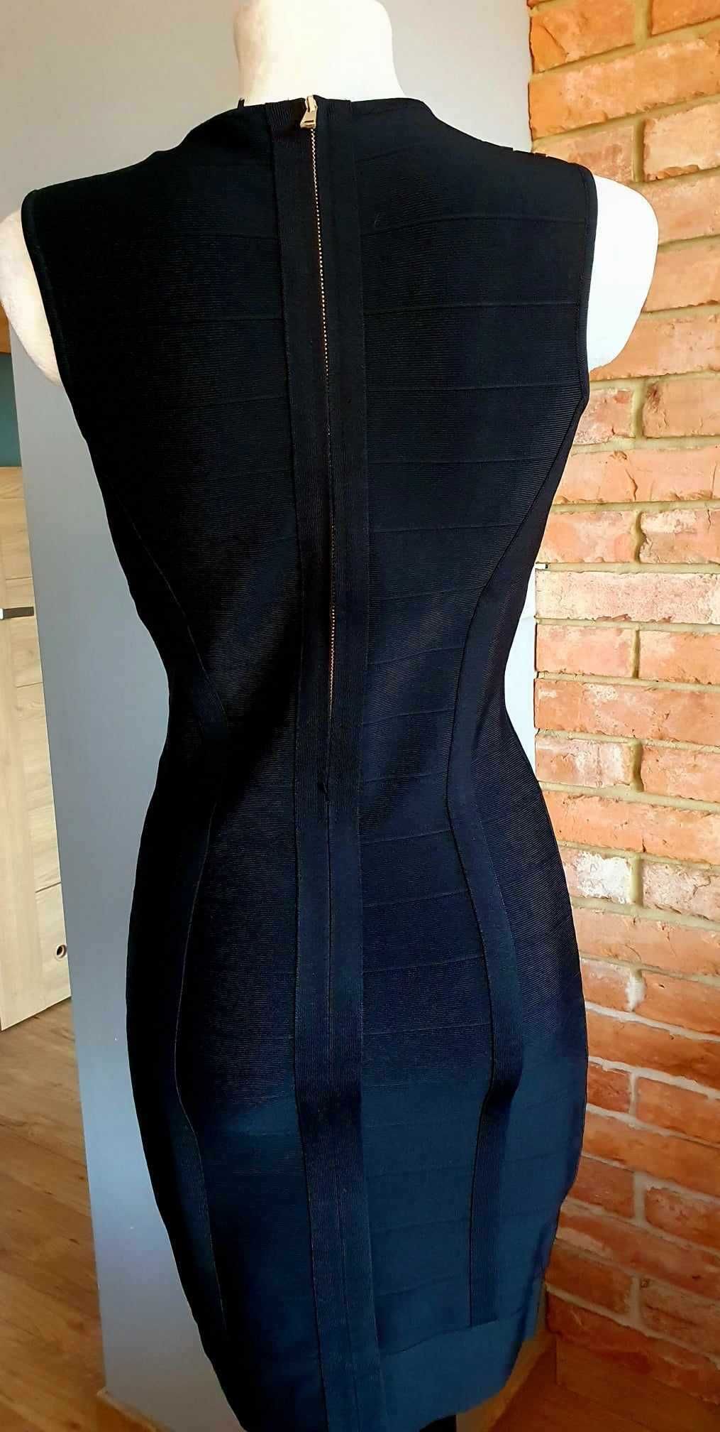 Sukienka marki Guess