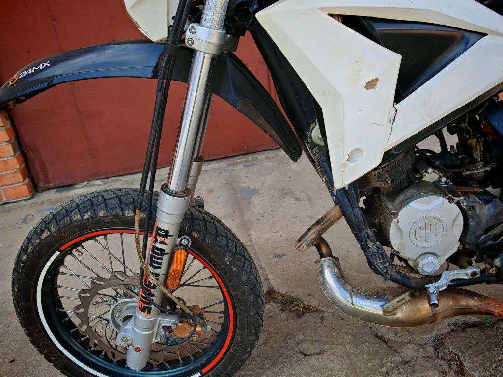Cpi sm supermoto 50