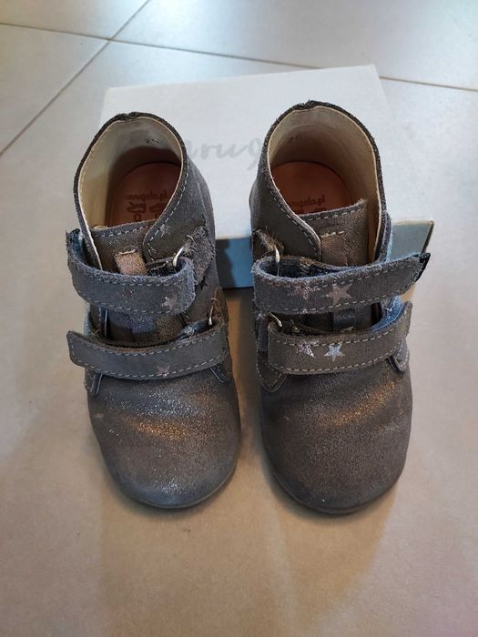 Półbuty dziewczęce Mrugała skórzane, r. 25