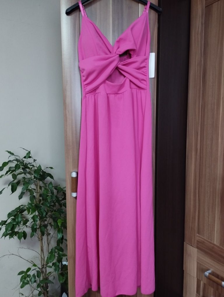Sukienka midi różowa