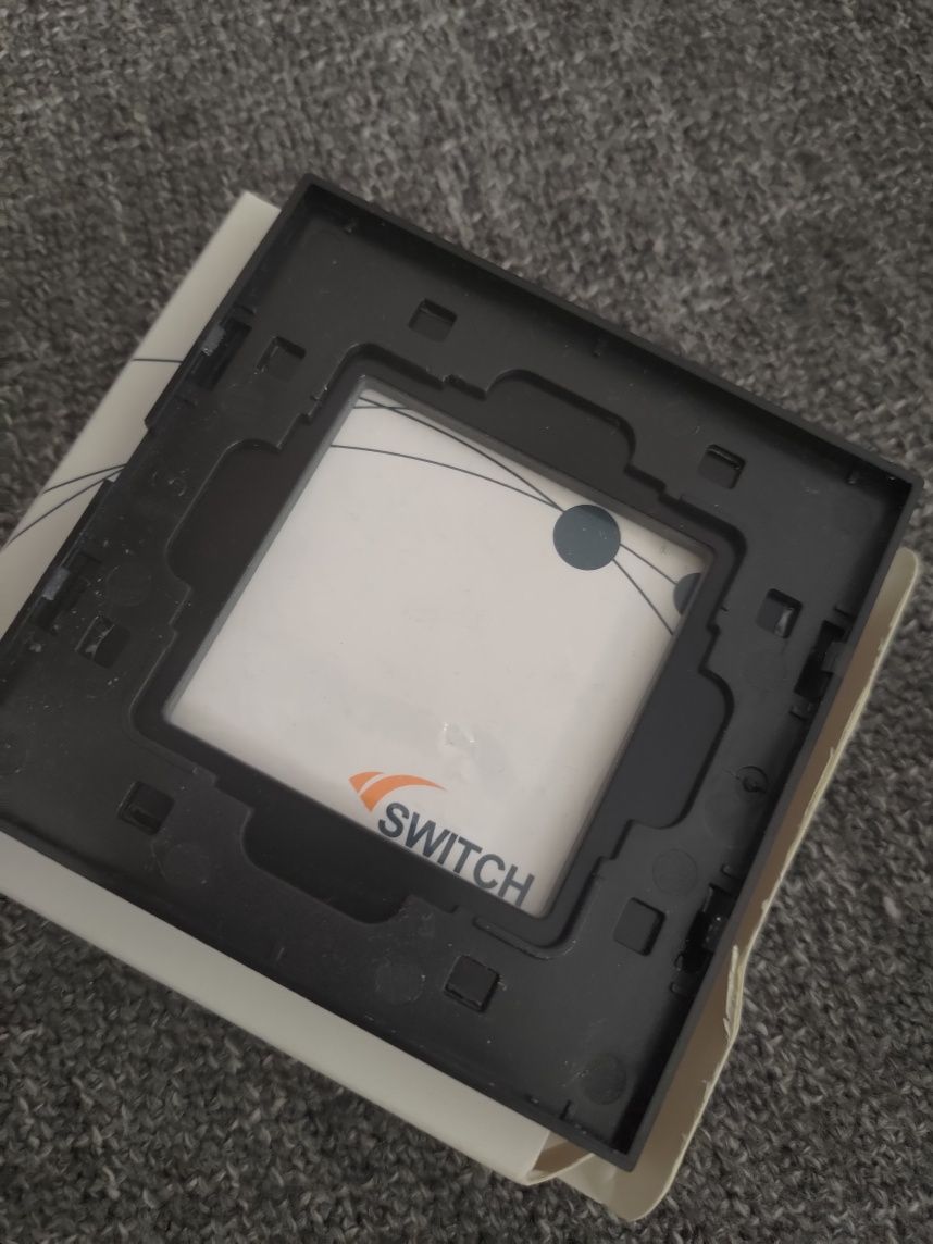 Ramki Switch and Socket Smart Home - inteligentny dom