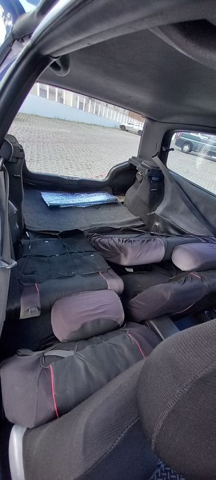 Nissan Sunny 2.0 dlx Hatchback (diesel)