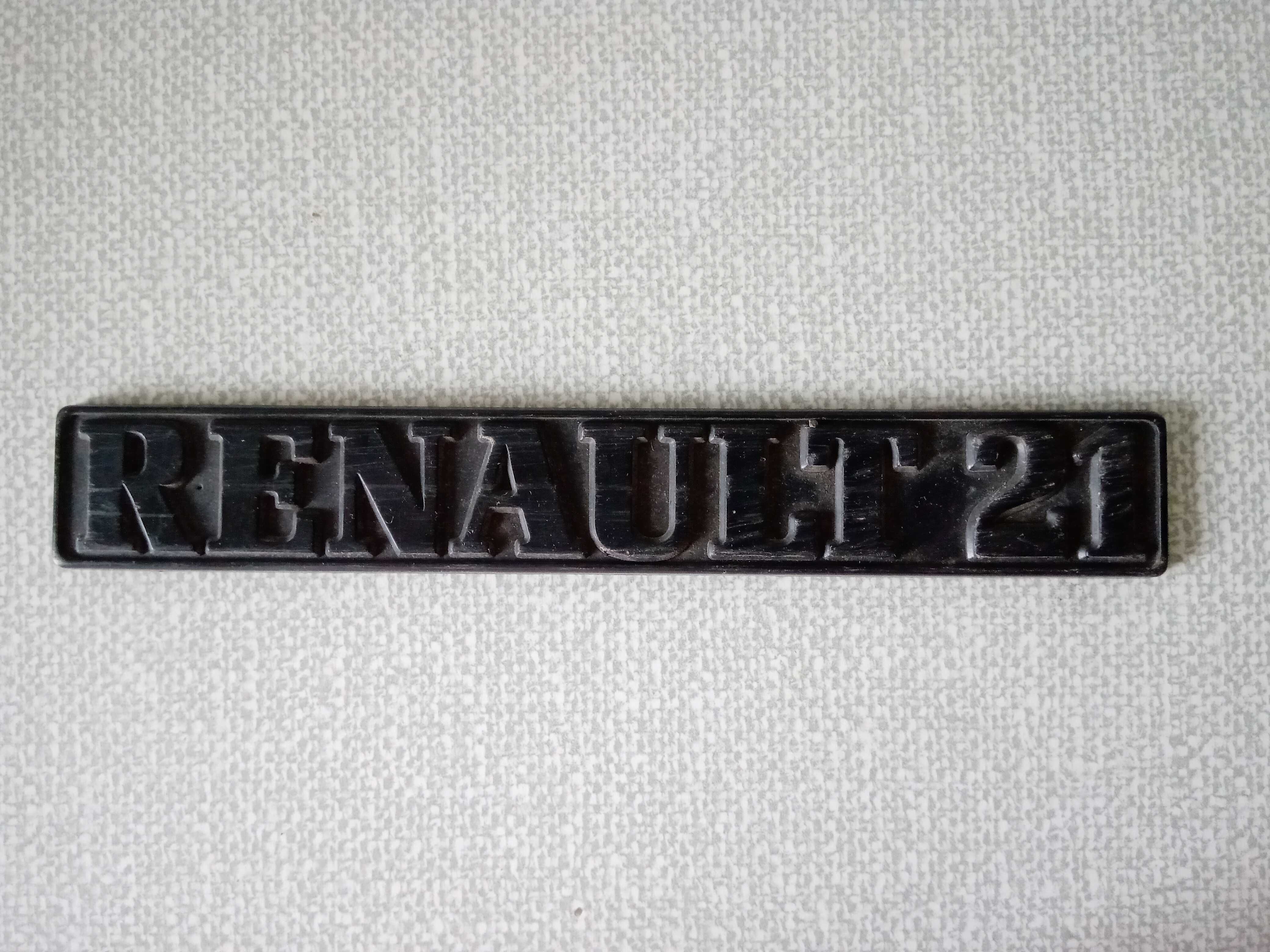 Эмблема б/у надпись Renault Рено 21