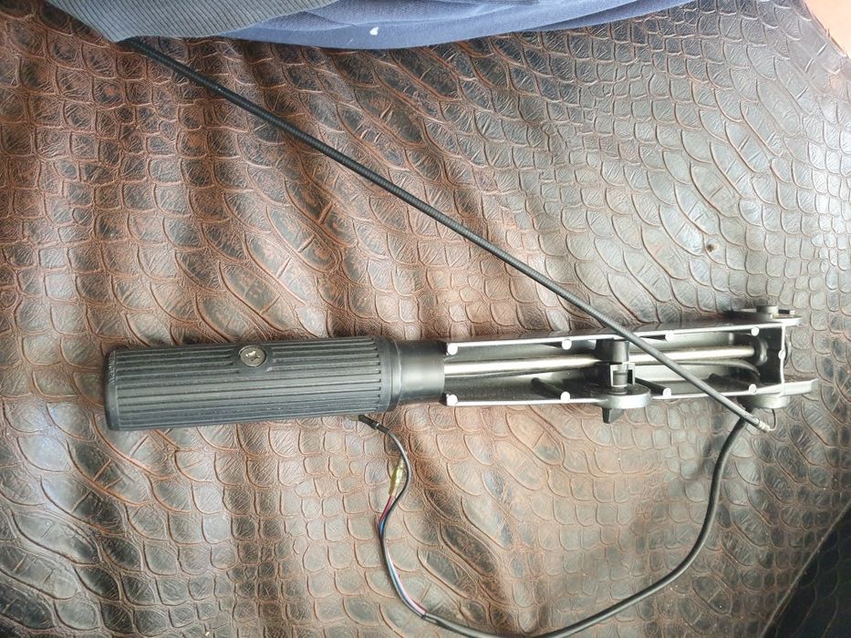 Punho para motor de barco Suzuky 25 CV