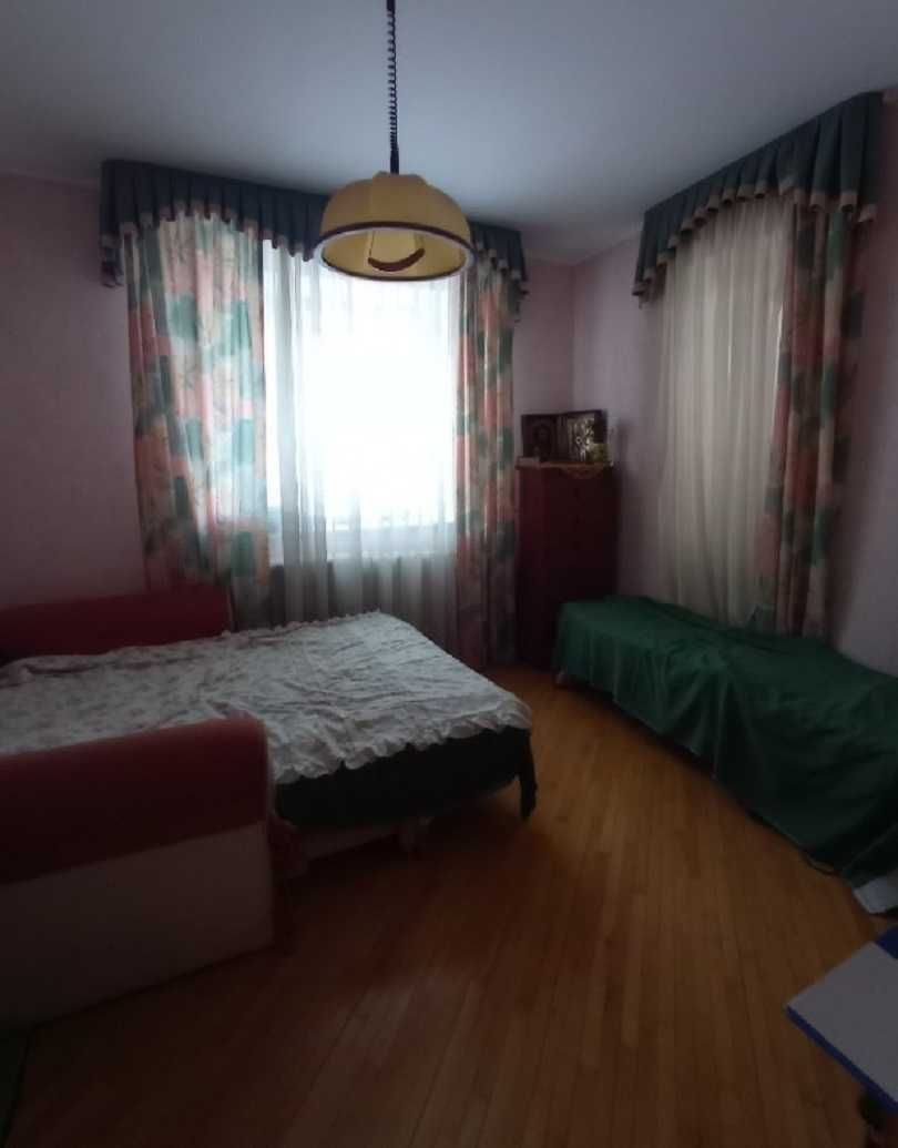 Простора 3к вул. Олександра Кошиця, 7а метро - Позняки, Харківська